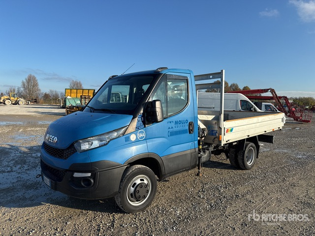 2016 Iveco 35C11 2016 Bonfiglioli P2300 L/2SI on ... Flatbed Truck with Crane - Carrinha de caixa aberta: foto 2 2016 Iveco 35C11 2016 Bonfiglioli P2300 L/2SI on ... Flatbed Truck with Crane - Carrinha de caixa aberta: foto 2