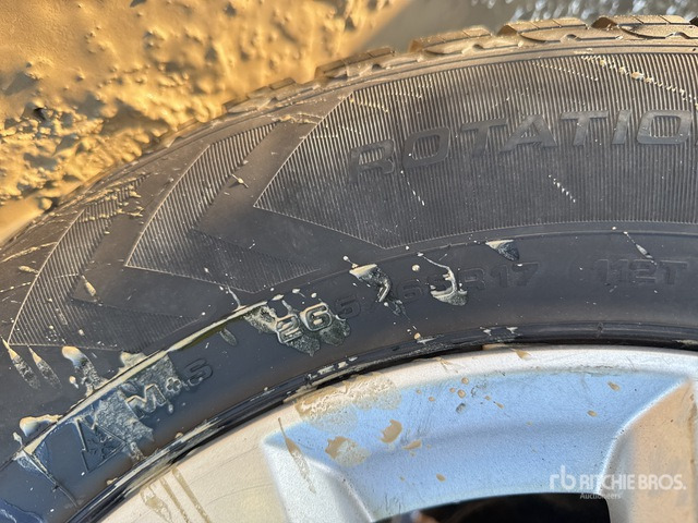 2016 Mitsubishi Pajero 3.2 SWB 4WD SUV - SUV: foto 5 2016 Mitsubishi Pajero 3.2 SWB 4WD SUV - SUV: foto 5