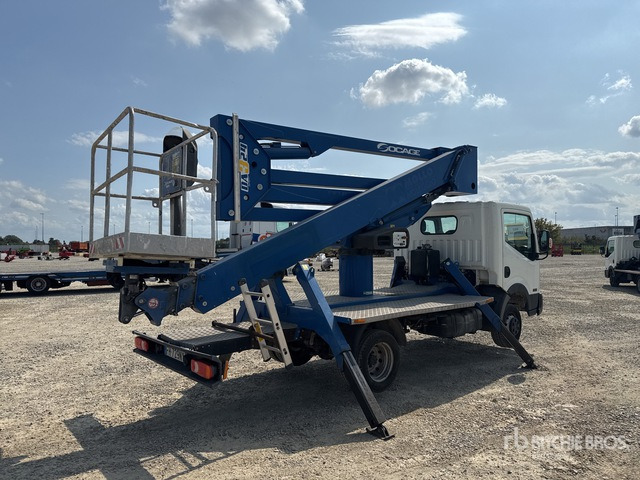 2017 Nissan Cabstar Cabstar 35.12 2017 Socage DA 324 24 m on Bucket Truck - Caminhão com plataforma aérea: foto 4 2017 Nissan Cabstar Cabstar 35.12 2017 Socage DA 324 24 m on Bucket Truck - Caminhão com plataforma aérea: foto 4