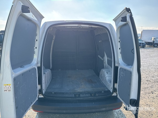 2019 Volkswagen Caddy 2.0 TDI 122CV 4x4 BUSINESS Van Truck - Camião furgão: foto 4 2019 Volkswagen Caddy 2.0 TDI 122CV 4x4 BUSINESS Van Truck - Camião furgão: foto 4