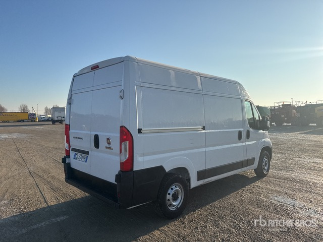 2020 Fiat Ducato 33 MH2 2.3 MULTIJET 120CV E6D-TEMP Van Truck - Camião furgão: foto 3 2020 Fiat Ducato 33 MH2 2.3 MULTIJET 120CV E6D-TEMP Van Truck - Camião furgão: foto 3