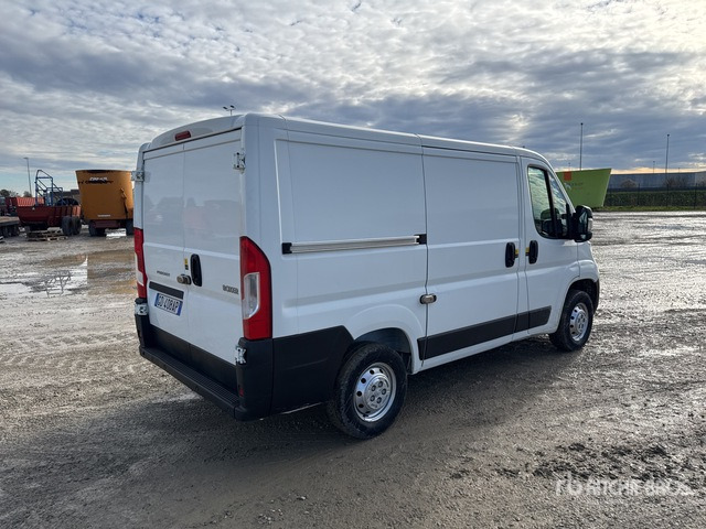 2020 Peugeot Boxer L1H1 2.2 BLUEHDI 140CV SeS Van Truck - Camião furgão: foto 3 2020 Peugeot Boxer L1H1 2.2 BLUEHDI 140CV SeS Van Truck - Camião furgão: foto 3