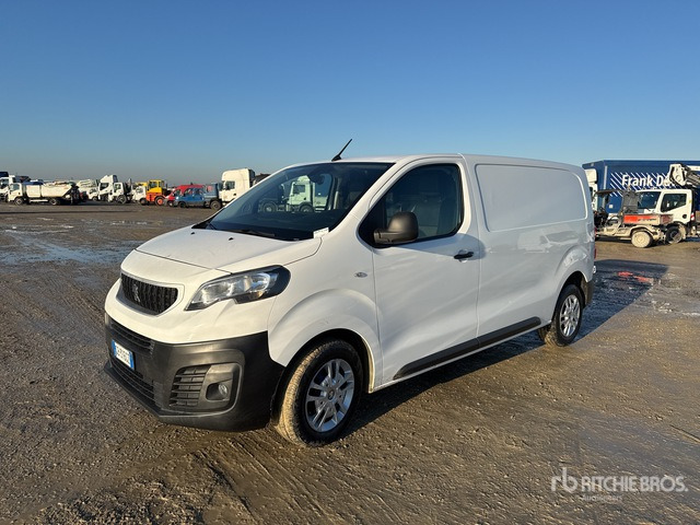 2020 Peugeot Expert 2.0 BLUEHDI 120 SeS PREMIUM STAND Van Truck - Camião furgão: foto 1 2020 Peugeot Expert 2.0 BLUEHDI 120 SeS PREMIUM STAND Van Truck - Camião furgão: foto 1