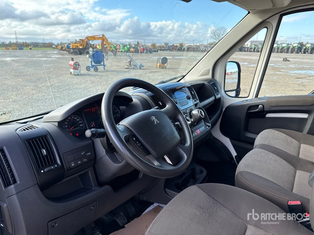 2021 Peugeot Boxer 333 L2H2 2.0 BLUEHDI 140CV Van Truck - Camião furgão: foto 5 2021 Peugeot Boxer 333 L2H2 2.0 BLUEHDI 140CV Van Truck - Camião furgão: foto 5