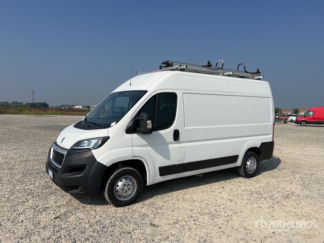 2021 Peugeot Boxer 333 L2H2 2.2 BLUEHDI 140CV S&S Van Truck - Furgão: foto 3 2021 Peugeot Boxer 333 L2H2 2.2 BLUEHDI 140CV S&S Van Truck - Furgão: foto 3