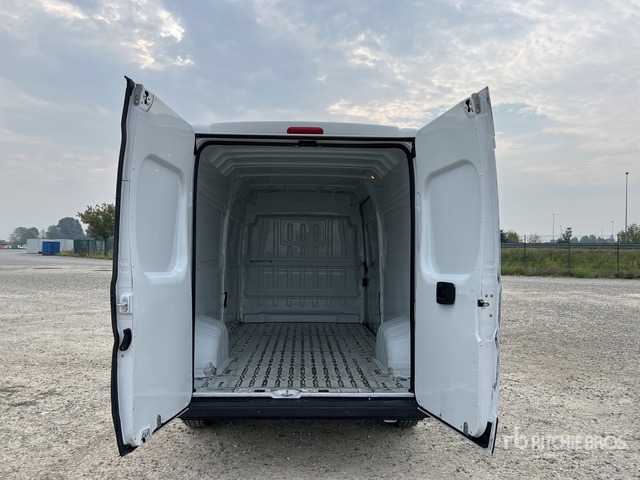 2021 Peugeot Boxer 333 L3H2 2.2 BLUEHDI 140CV S&S Van Truck - Furgão: foto 5 2021 Peugeot Boxer 333 L3H2 2.2 BLUEHDI 140CV S&S Van Truck - Furgão: foto 5