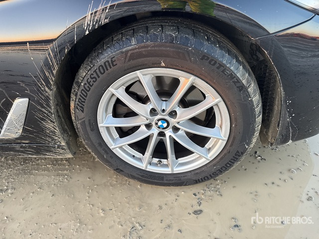 2022 BMW 520D XDRIVE BUSINESS AUTO TOURING Automobile - Automóvel: foto 4 2022 BMW 520D XDRIVE BUSINESS AUTO TOURING Automobile - Automóvel: foto 4