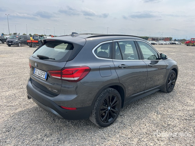 2022 BMW X1 Hybrid xDrive 25e Automobile - Automóvel: foto 4 2022 BMW X1 Hybrid xDrive 25e Automobile - Automóvel: foto 4