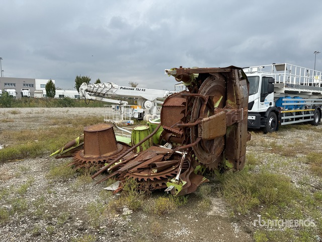 Claas RU 450 Testata per trincia - Acessórios para Colhedora de forragem: foto 2 Claas RU 450 Testata per trincia - Acessórios para Colhedora de forragem: foto 2