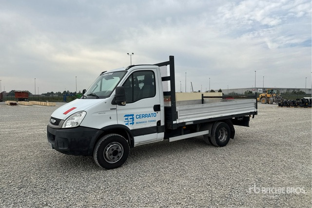 Iveco Daily 65C15 Autocarro cassone fisso - Carrinha de caixa aberta: foto 3 Iveco Daily 65C15 Autocarro cassone fisso - Carrinha de caixa aberta: foto 3