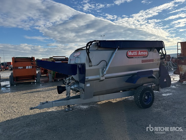Mutti Champion Feed Feed Trailer - Misturadora Alimentadora: foto 1 Mutti Champion Feed Feed Trailer - Misturadora Alimentadora: foto 1