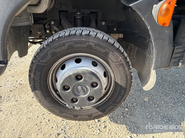 Nissan Cabstar 35.12 Piattaforma autocarrata - Caminhão com plataforma aérea: foto 5 Nissan Cabstar 35.12 Piattaforma autocarrata - Caminhão com plataforma aérea: foto 5