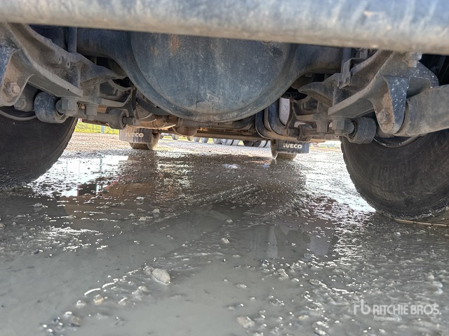 2008 Iveco Stralis 500 4x2 S/A Sleeper Truck Tractor - Tractor: foto 5 2008 Iveco Stralis 500 4x2 S/A Sleeper Truck Tractor - Tractor: foto 5