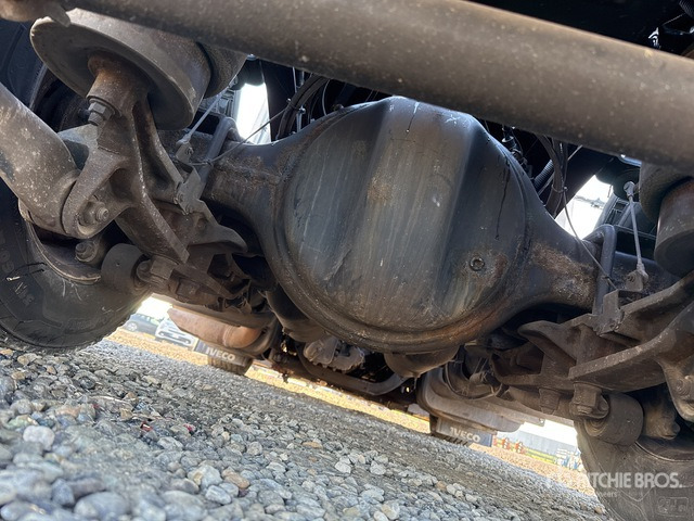 2017 Iveco Stralis 460 4x2 S/A Sleeper Truck Tractor - Tractor: foto 5 2017 Iveco Stralis 460 4x2 S/A Sleeper Truck Tractor - Tractor: foto 5