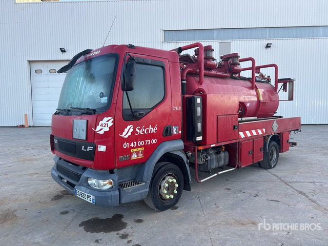 2002 DAF LF 45.180 2002 Huber on 4x2 Vacuum Excavator Truck - Caminhão limpa fossa: foto 1 2002 DAF LF 45.180 2002 Huber on 4x2 Vacuum Excavator Truck - Caminhão limpa fossa: foto 1
