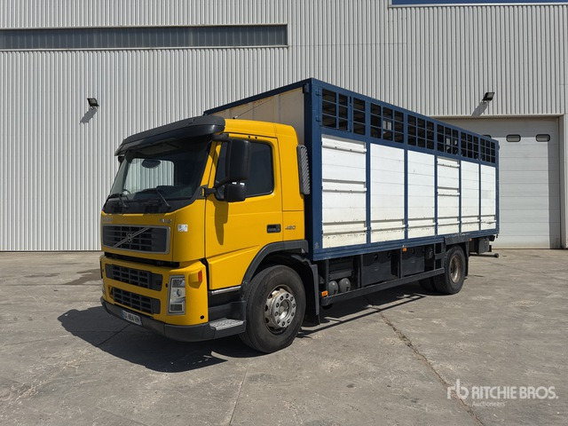 2003 Volvo FM12 420 4x2 Camion Betaillere Livestock Truck - Camião transporte de gado: foto 1 2003 Volvo FM12 420 4x2 Camion Betaillere Livestock Truck - Camião transporte de gado: foto 1