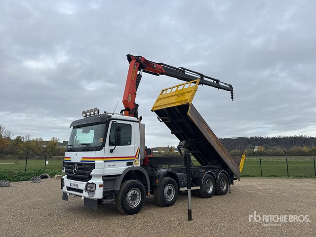 2006 Mercedes-Benz Actros 4154 2006 Palfinger PK27002 8500 kg ... Dump Truck with Crane - Camião basculante: foto 1 2006 Mercedes-Benz Actros 4154 2006 Palfinger PK27002 8500 kg ... Dump Truck with Crane - Camião basculante: foto 1