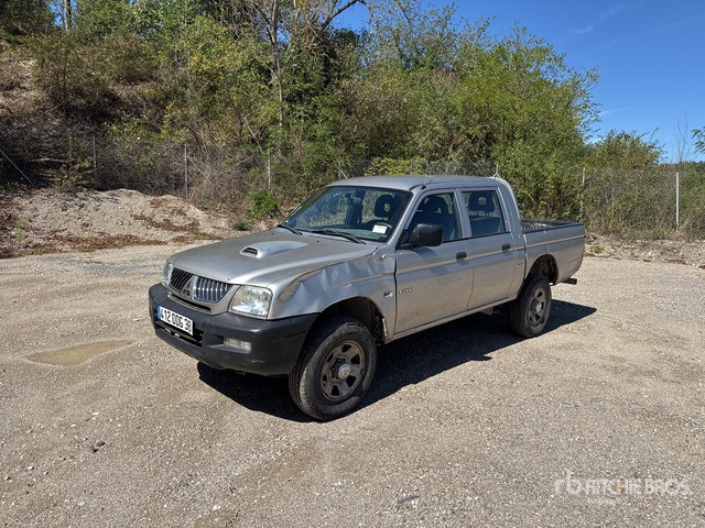 2006 Mitsubishi L200 4x4 Dual Cab Pickup - Pick-up: foto 2 2006 Mitsubishi L200 4x4 Dual Cab Pickup - Pick-up: foto 2