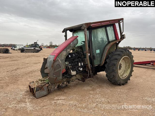 2009 Valtra N101 Tracteur Agricole (Inoperable) 4WD Tractor - Trator: foto 2 2009 Valtra N101 Tracteur Agricole (Inoperable) 4WD Tractor - Trator: foto 2