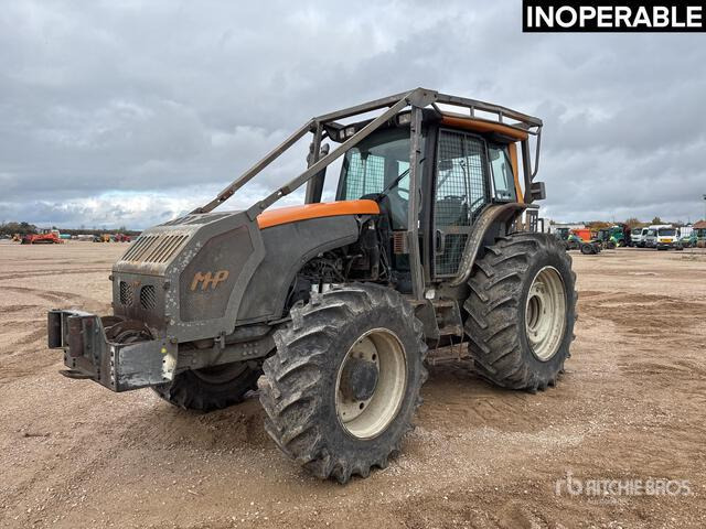 2011 Valtra T161H Tracteur Agricole (Inoperable) 4WD Tractor - Trator: foto 2 2011 Valtra T161H Tracteur Agricole (Inoperable) 4WD Tractor - Trator: foto 2