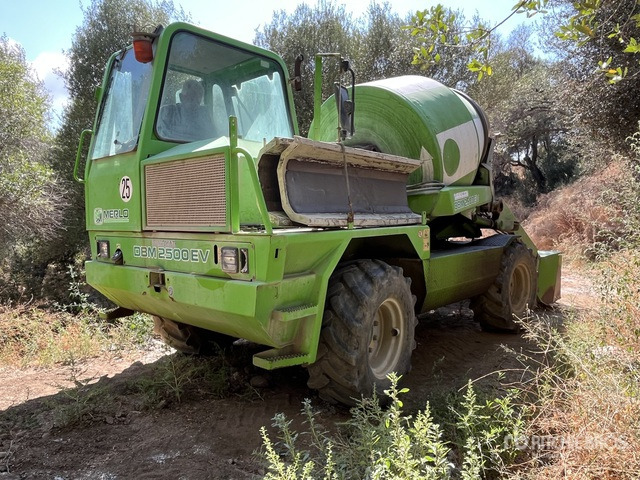 2014 Merlo DBM 2500 EV 4x4 Auto Betonniere Mixer Truck - Camião betoneira: foto 2 2014 Merlo DBM 2500 EV 4x4 Auto Betonniere Mixer Truck - Camião betoneira: foto 2