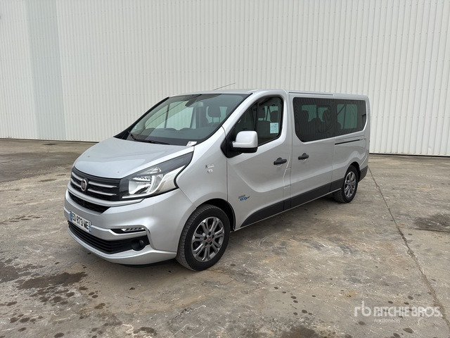 2016 Fiat Talento 125 Ecojet Mini Bus 9 Places Passenger Van - Minibus, Furgão de passageiros: foto 2 2016 Fiat Talento 125 Ecojet Mini Bus 9 Places Passenger Van - Minibus, Furgão de passageiros: foto 2