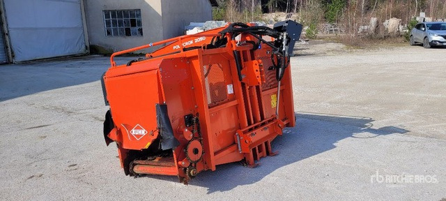2018 Kuhn Polycrok 2050 Livestock Feeder - Triturador de martelos/ Destroçador: foto 1 2018 Kuhn Polycrok 2050 Livestock Feeder - Triturador de martelos/ Destroçador: foto 1