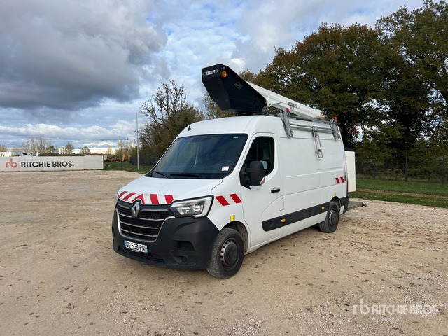 2022 Renault Master 2022 Versalift VTL-135 EVO 11 m ... Bucket Truck - Caminhão com plataforma aérea: foto 1 2022 Renault Master 2022 Versalift VTL-135 EVO 11 m ... Bucket Truck - Caminhão com plataforma aérea: foto 1