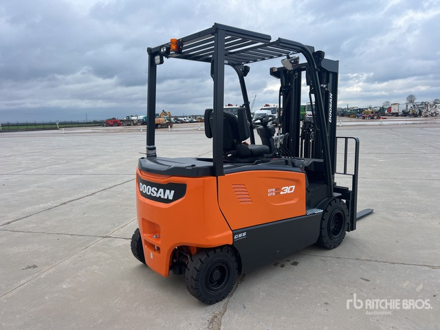2023 Doosan B30X-7 PLUS 3000 kg Chariot Elevateur Elect ... Electric Forklift - Empilhadeira elétrica: foto 3 2023 Doosan B30X-7 PLUS 3000 kg Chariot Elevateur Elect ... Electric Forklift - Empilhadeira elétrica: foto 3