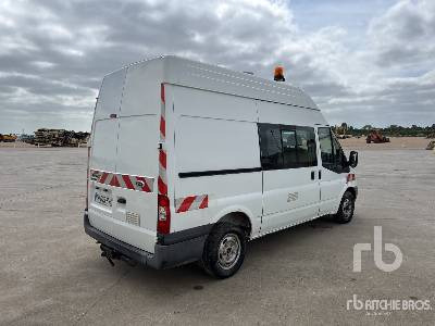 FORD TRANSIT 4x2 Camion Fourgon - Camião furgão: foto 3 FORD TRANSIT 4x2 Camion Fourgon - Camião furgão: foto 3