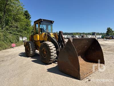 VOLVO L90E Chargeuse Sur Pneus (Inoperable) - Pá carregadora de rodas: foto 4 VOLVO L90E Chargeuse Sur Pneus (Inoperable) - Pá carregadora de rodas: foto 4