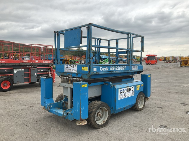 2008 Genie GS3268 4x4 Diesel Scissor Lift - Plataforma de Tijera/ Plataforma de tesoura: foto 2 2008 Genie GS3268 4x4 Diesel Scissor Lift - Plataforma de Tijera/ Plataforma de tesoura: foto 2