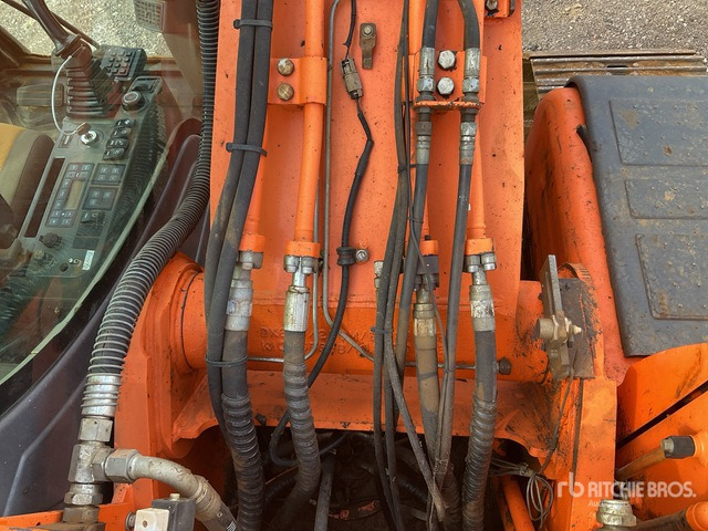 2011 Doosan DX225LC Long Reach Tracked Excavator - Escavadora de rastos: foto 5 2011 Doosan DX225LC Long Reach Tracked Excavator - Escavadora de rastos: foto 5