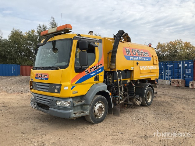 2012 DAF 55.220 2017 Johnston on Sweeper Truck - Varredora urbana: foto 1 2012 DAF 55.220 2017 Johnston on Sweeper Truck - Varredora urbana: foto 1