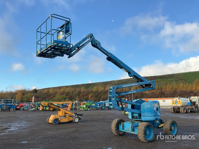 2012 Genie Z4525J 4WD Diesel Articulating Boom Lift - Plataforma articulada: foto 1 2012 Genie Z4525J 4WD Diesel Articulating Boom Lift - Plataforma articulada: foto 1
