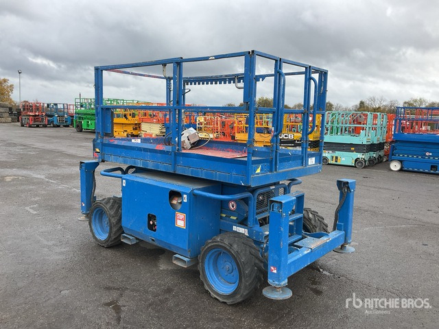 2012 Skyjack SJ6826 RT 4x4 Diesel Scissor Lift - Plataforma de Tijera/ Plataforma de tesoura: foto 3 2012 Skyjack SJ6826 RT 4x4 Diesel Scissor Lift - Plataforma de Tijera/ Plataforma de tesoura: foto 3