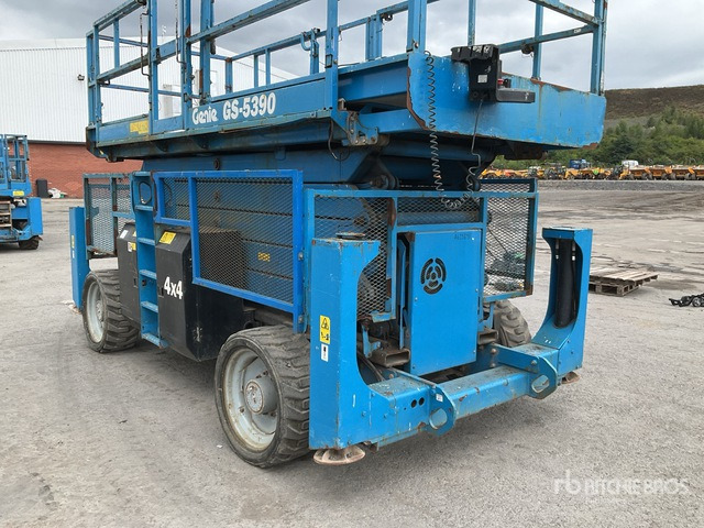 2014 Genie GS5390 4x4 Diesel Scissor Lift - Plataforma de Tijera/ Plataforma de tesoura: foto 5 2014 Genie GS5390 4x4 Diesel Scissor Lift - Plataforma de Tijera/ Plataforma de tesoura: foto 5