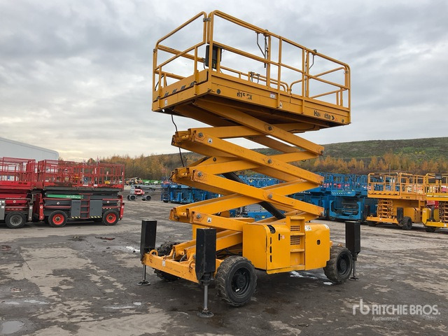 2014 Haulotte H15SDX 4x4 Diesel Scissor Lift - Plataforma de Tijera/ Plataforma de tesoura: foto 2 2014 Haulotte H15SDX 4x4 Diesel Scissor Lift - Plataforma de Tijera/ Plataforma de tesoura: foto 2