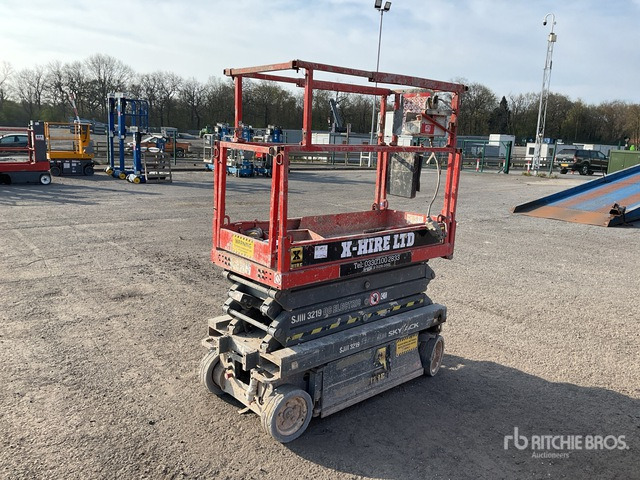 2014 Skyjack SJIII3219 Electric Scissor Lift - Plataforma de Tijera/ Plataforma de tesoura: foto 3 2014 Skyjack SJIII3219 Electric Scissor Lift - Plataforma de Tijera/ Plataforma de tesoura: foto 3