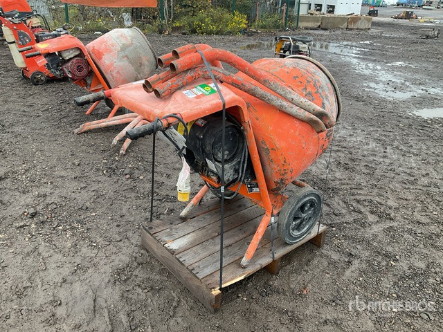 2015 Belle M12B 2015 Belle M12B Portable Concrete Mixer Portable Concrete Mixer - Betoneira: foto 4 2015 Belle M12B 2015 Belle M12B Portable Concrete Mixer Portable Concrete Mixer - Betoneira: foto 4