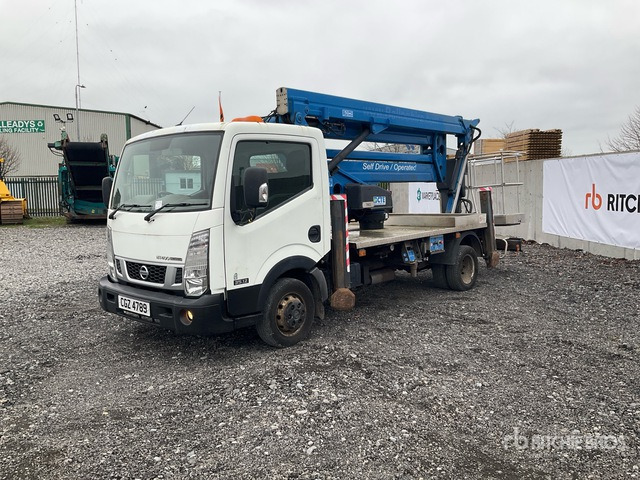 2015 Nissan Cabstar NT400 2015 CTE ZED 21.2JH on 2015 Nissan Cabstar NT400 Bucket Truck Bucket Truck - Caminhão com plataforma aérea: foto 2 2015 Nissan Cabstar NT400 2015 CTE ZED 21.2JH on 2015 Nissan Cabstar NT400 Bucket Truck Bucket Truck - Caminhão com plataforma aérea: foto 2
