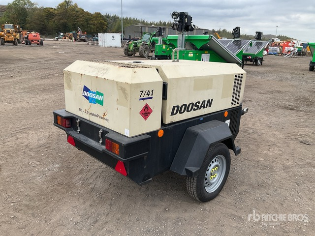 2016 Doosan 7/41 Mobile Air Compressor - Compressor de ar: foto 3 2016 Doosan 7/41 Mobile Air Compressor - Compressor de ar: foto 3