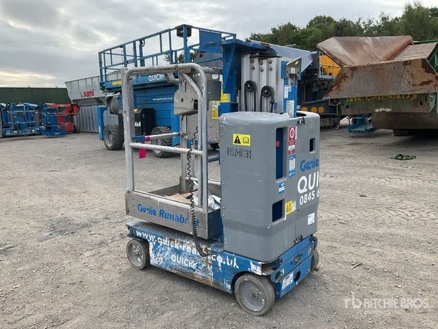 2016 Genie GR15 Vertical Mast Lift - Plataforma de mastro vertical: foto 3 2016 Genie GR15 Vertical Mast Lift - Plataforma de mastro vertical: foto 3