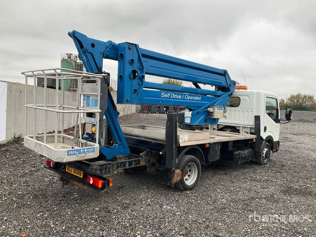 2016 Nissan Cabstar NT400 2016 CTE ZED 21.2JH on 2016 NISSAN Cabstar NT400 4x2 Bucket Truck Bucket Truck - Caminhão com plataforma aérea: foto 4 2016 Nissan Cabstar NT400 2016 CTE ZED 21.2JH on 2016 NISSAN Cabstar NT400 4x2 Bucket Truck Bucket Truck - Caminhão com plataforma aérea: foto 4