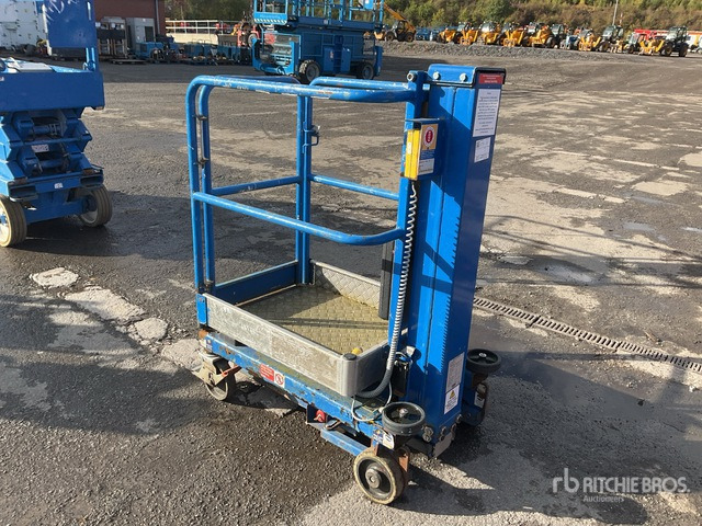 2016 Power Tower Nano Vertical Mast Lift - Plataforma de mastro vertical: foto 3 2016 Power Tower Nano Vertical Mast Lift - Plataforma de mastro vertical: foto 3