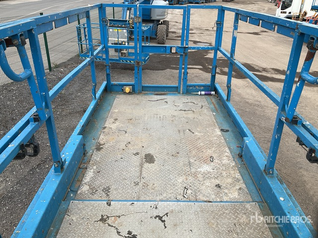 2017 Genie GS-4069 4x4 Diesel Scissor Lift - Plataforma de Tijera/ Plataforma de tesoura: foto 5 2017 Genie GS-4069 4x4 Diesel Scissor Lift - Plataforma de Tijera/ Plataforma de tesoura: foto 5