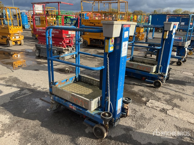 2017 Power Tower Nano Vertical Mast Lift - Plataforma de mastro vertical: foto 3 2017 Power Tower Nano Vertical Mast Lift - Plataforma de mastro vertical: foto 3