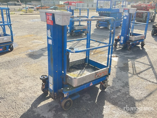 2017 Power Tower Nano Vertical Mast Lift - Plataforma de mastro vertical: foto 4 2017 Power Tower Nano Vertical Mast Lift - Plataforma de mastro vertical: foto 4