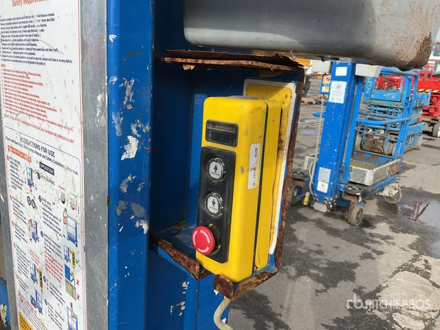 2017 Power Tower Nano Vertical Mast Lift - Plataforma de mastro vertical: foto 5 2017 Power Tower Nano Vertical Mast Lift - Plataforma de mastro vertical: foto 5