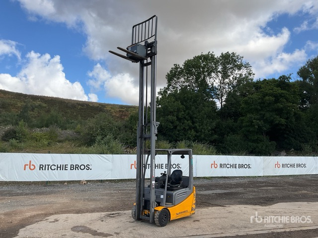 2019 Jungheinrich EFG216K 1600 kg 3 Wheel Electric Forklift - Empilhadeira elétrica: foto 2 2019 Jungheinrich EFG216K 1600 kg 3 Wheel Electric Forklift - Empilhadeira elétrica: foto 2